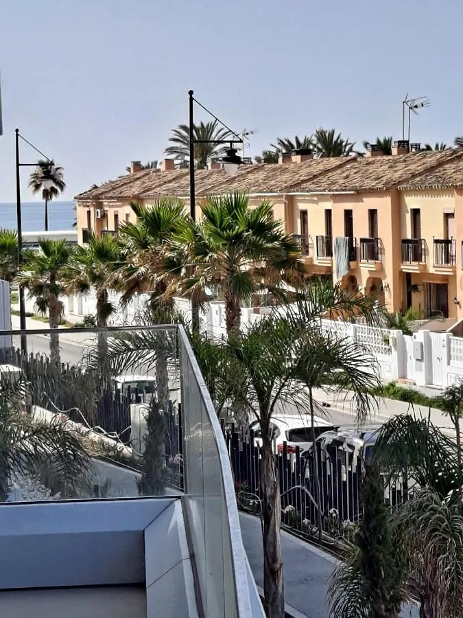 Apartment Luxury Complex Beachfront Apartment, Infinity Pool, Sauna, Gym And Large Terrace Torremolinos