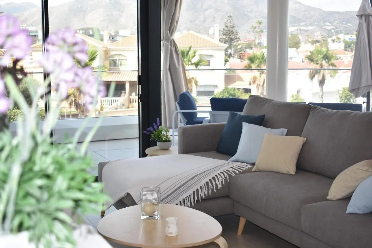 Apartment Luxury Complex Beachfront Apartment, Infinity Pool, Sauna, Gym And Large Terrace Torremolinos